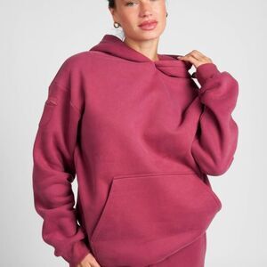 NWT Comfrt DND TRAVEL  oversized hoodie BERRY